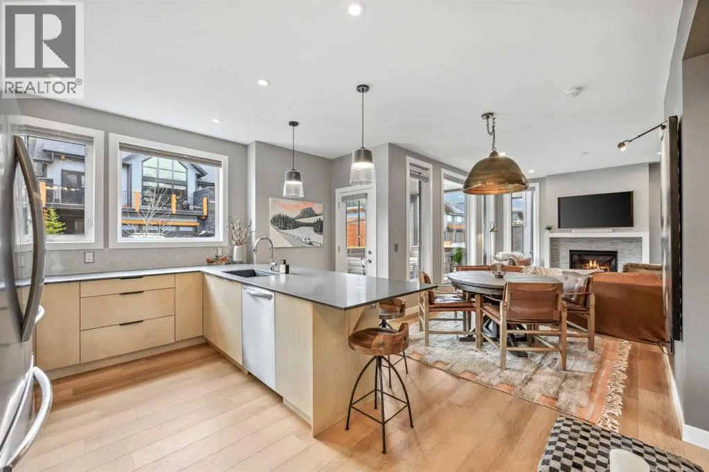 201H, 209 Stewart Creek