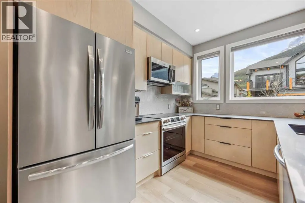 201H, 209 Stewart Creek