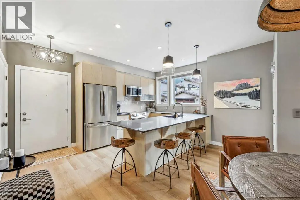 201H, 209 Stewart Creek