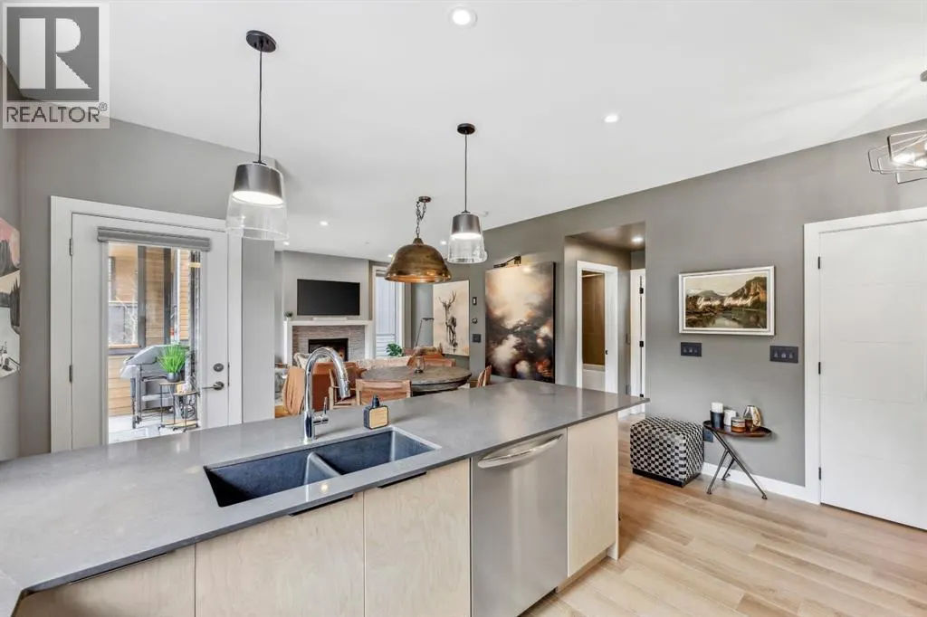 201H, 209 Stewart Creek