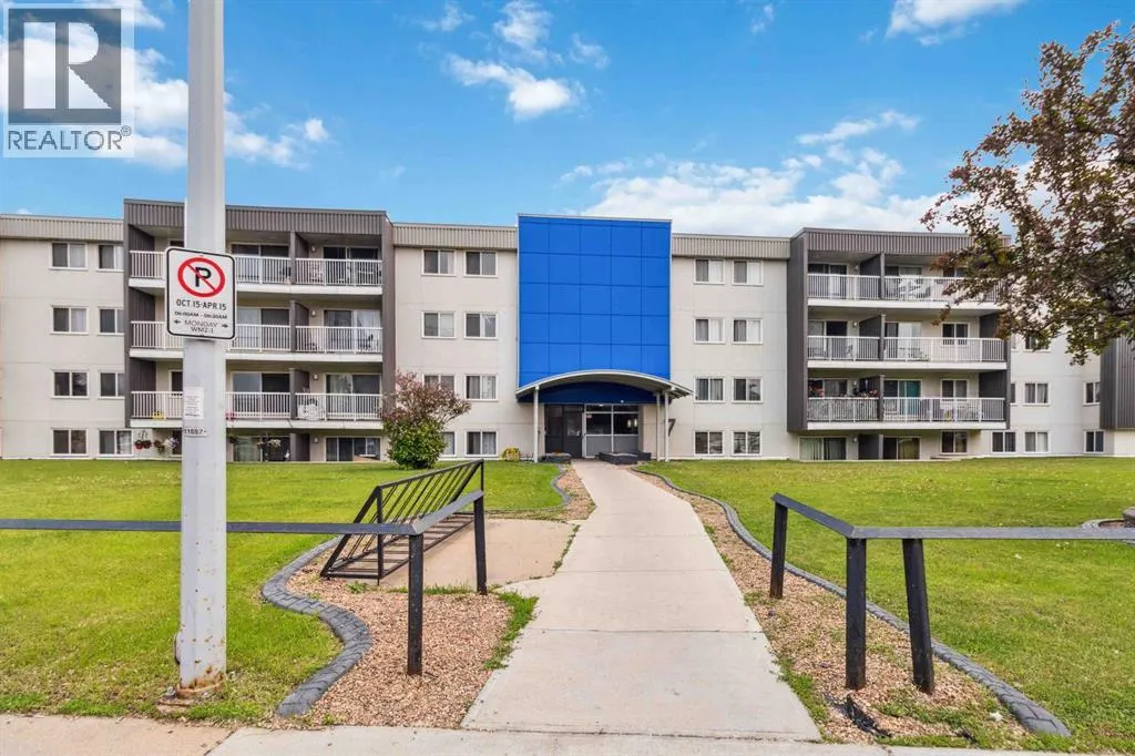 307, 7 Clearwater Crescent