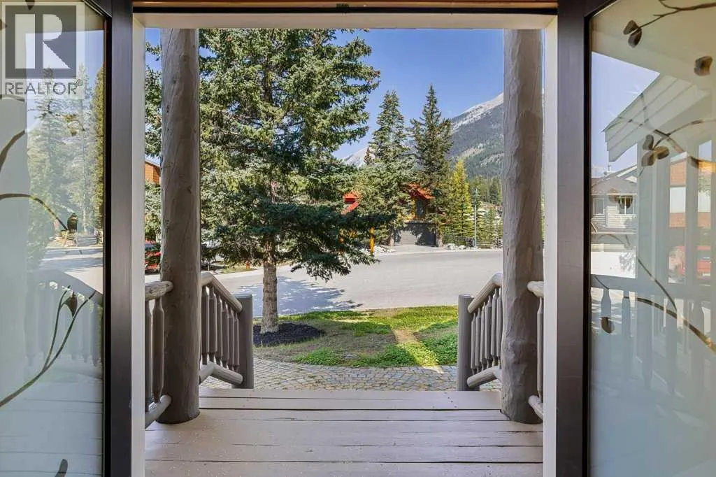 18 Canyon Road