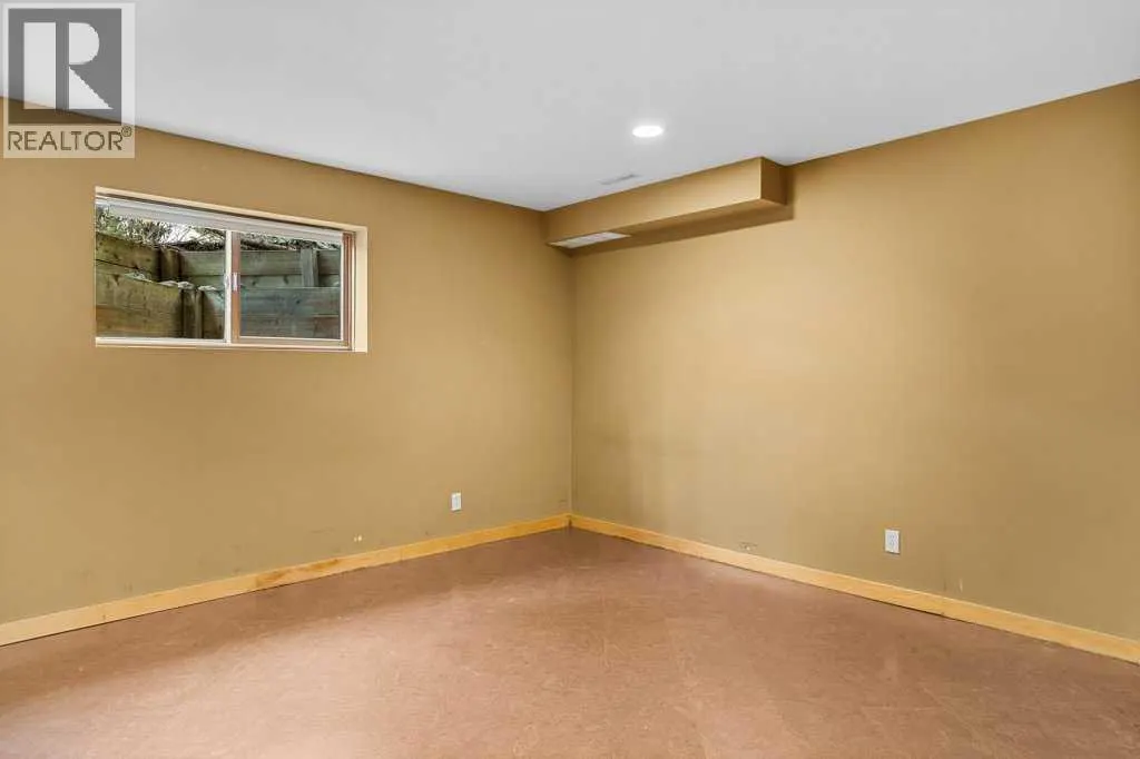 18 Canyon Road