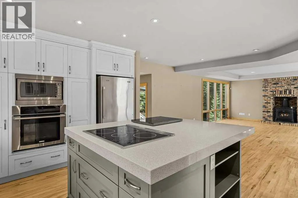 18 Canyon Road