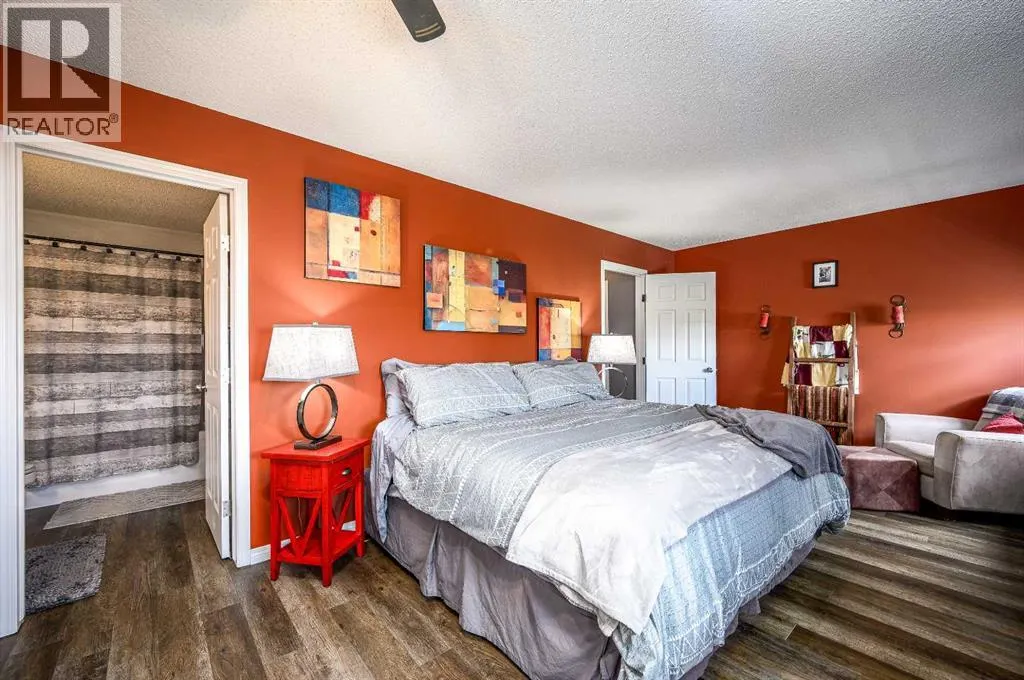 162 Citadel Mesa Close NW
