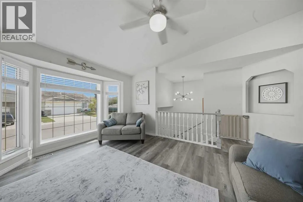 105 Darling Crescent