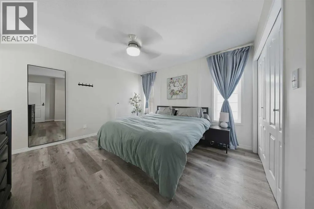 105 Darling Crescent