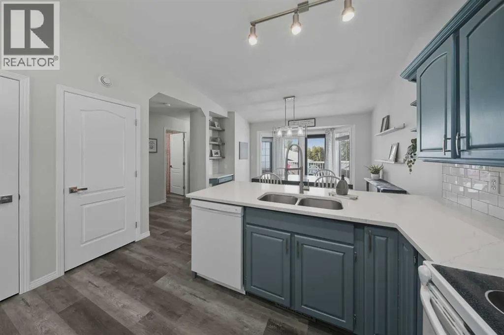 105 Darling Crescent