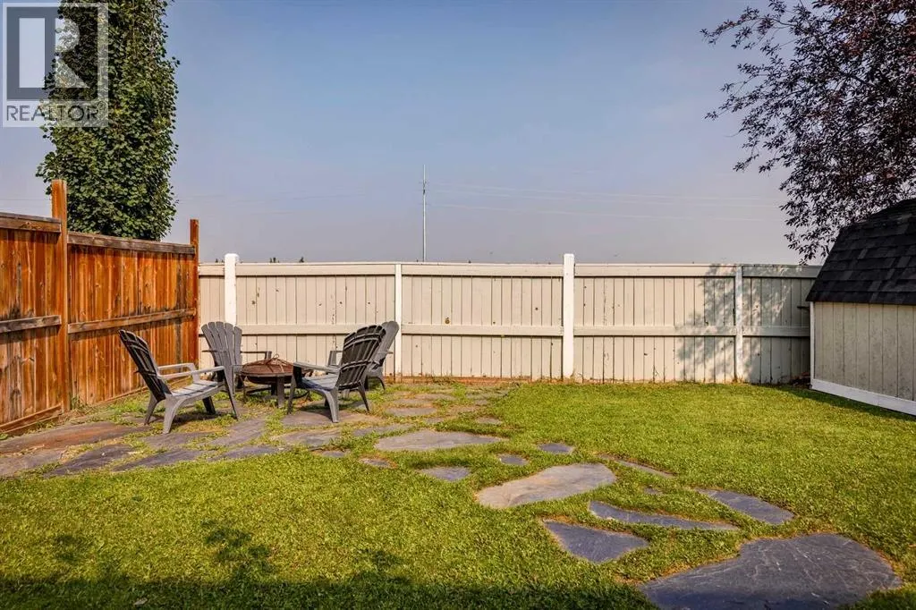 157 Chaparral Court SE