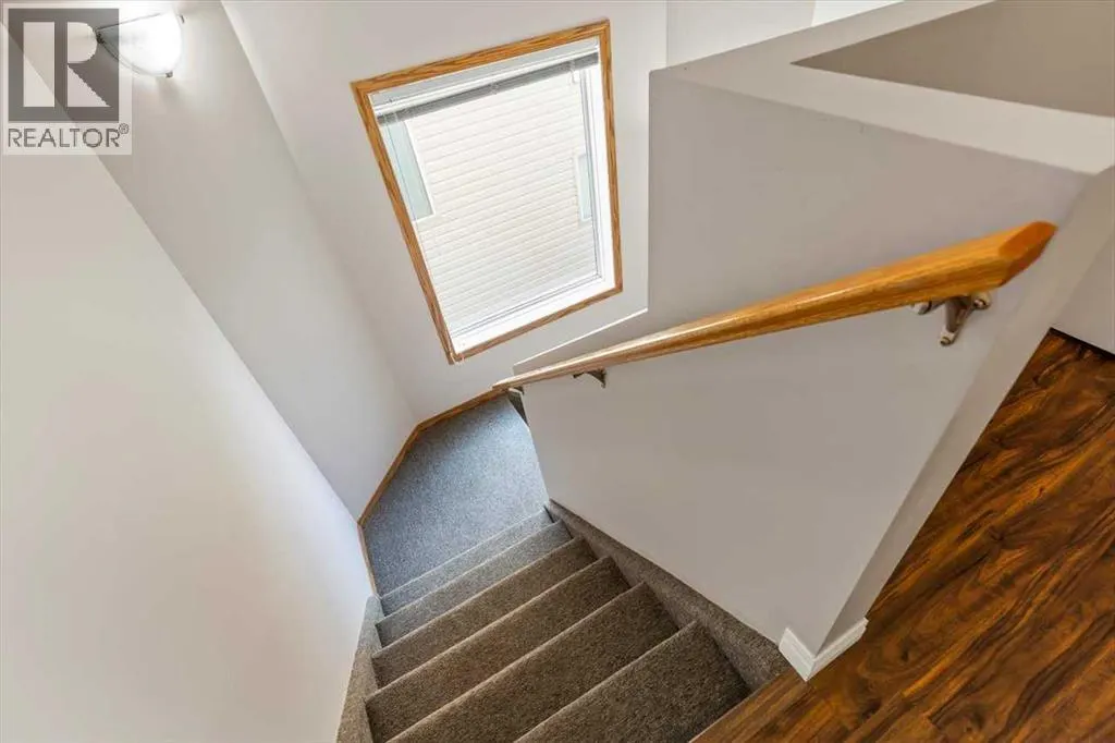 27 Tuscany Ridge Heights NW