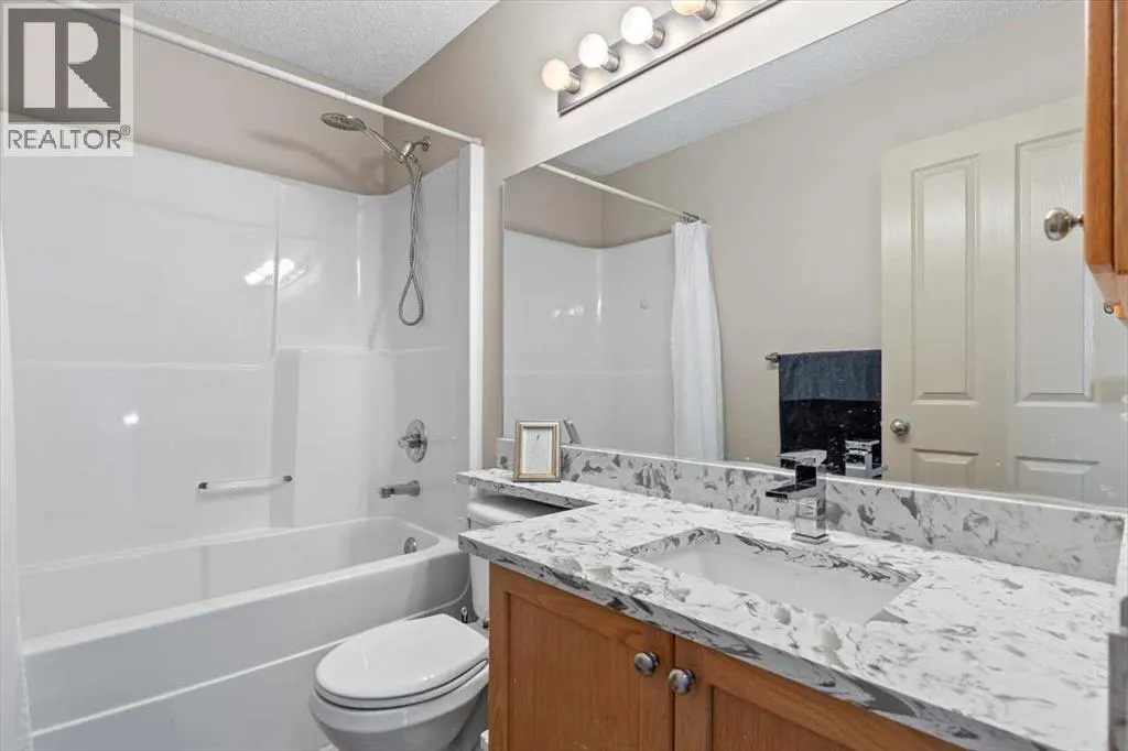 27 Tuscany Ridge Heights NW