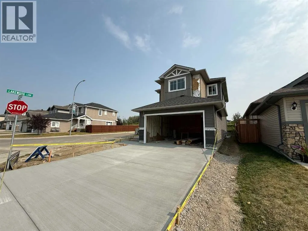 104 Lakewood Circle