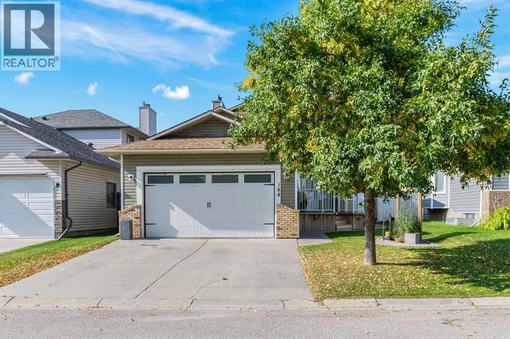 168 Riverside Way SE