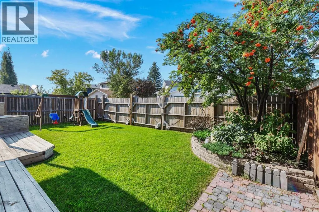 168 Riverside Way SE
