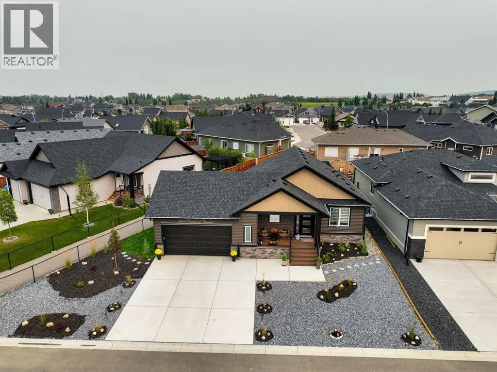185 Riverwood Crescent