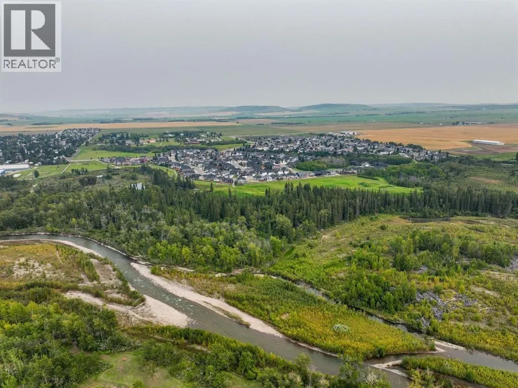 185 Riverwood Crescent