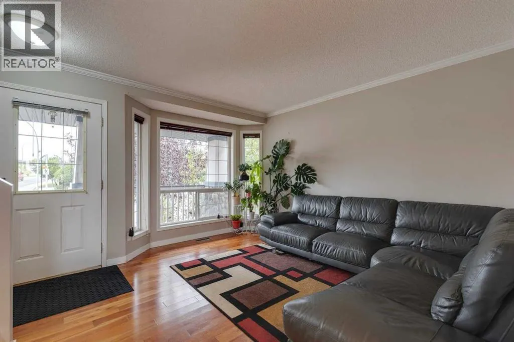 2 Hidden Hills Terrace NW