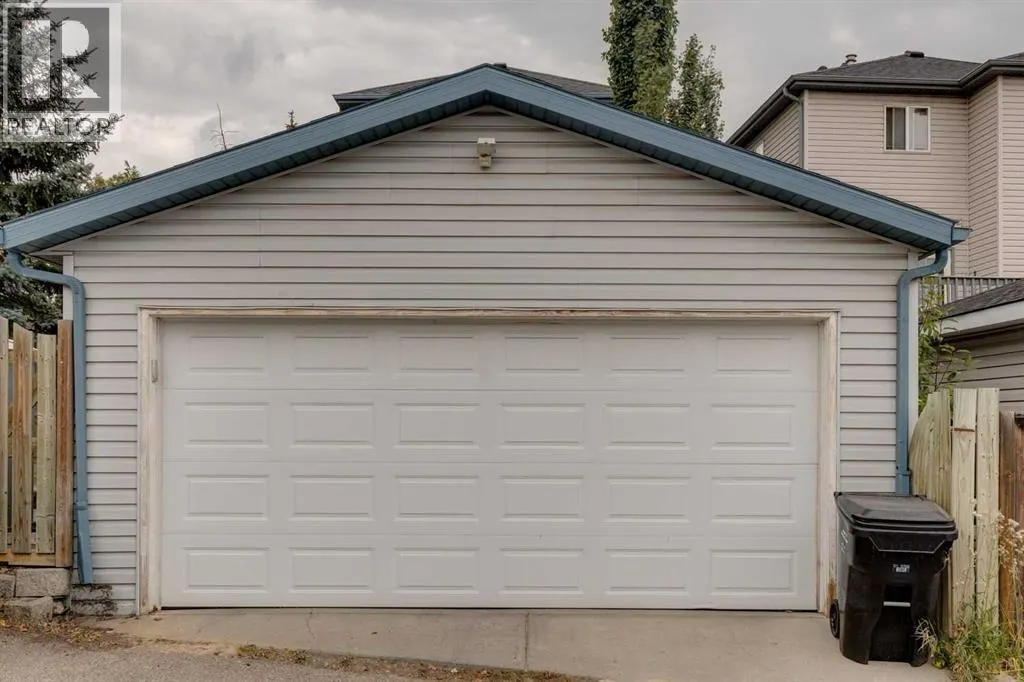 2 Hidden Hills Terrace NW