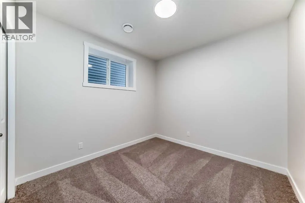 54 Homestead Common NE