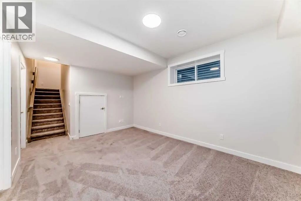 54 Homestead Common NE