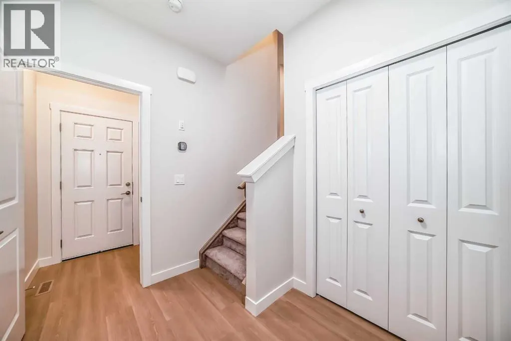 54 Homestead Common NE