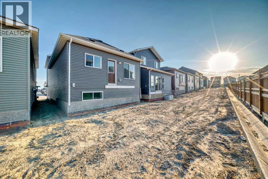 54 Homestead Common NE