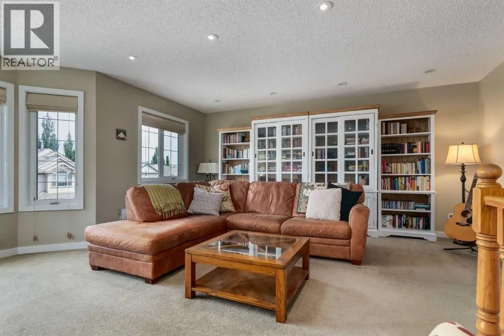 21 Springbank Rise SW