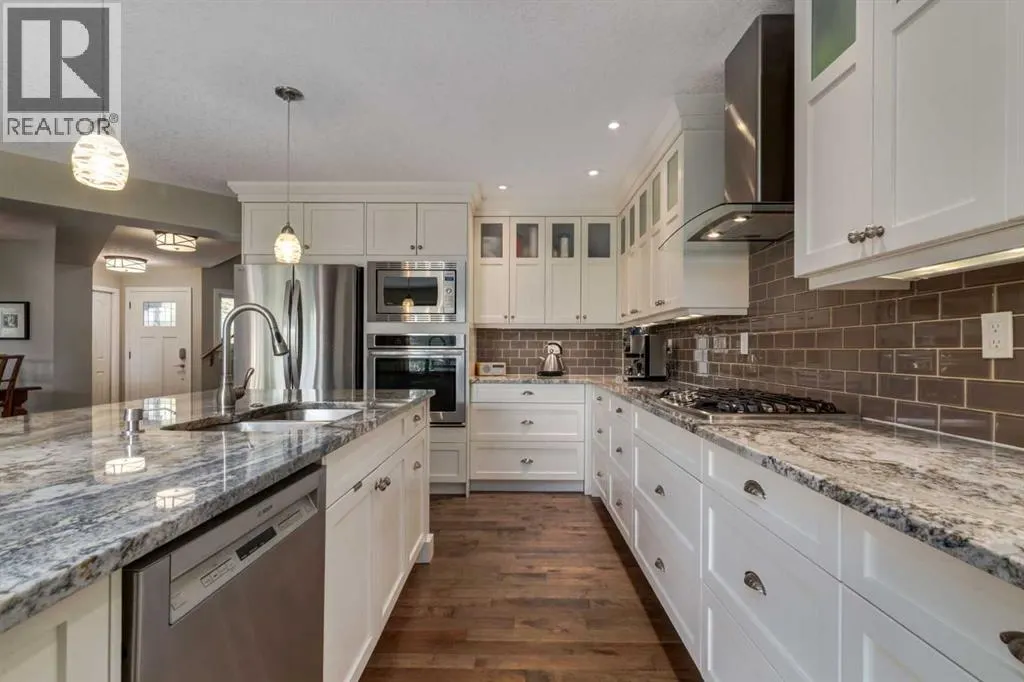 21 Springbank Rise SW