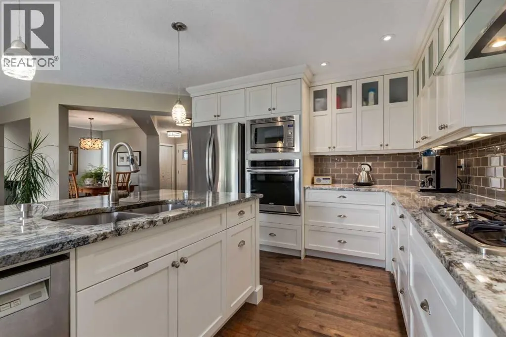 21 Springbank Rise SW