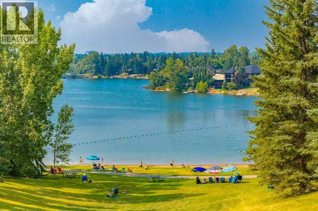 64 Lake Emerald Road SE