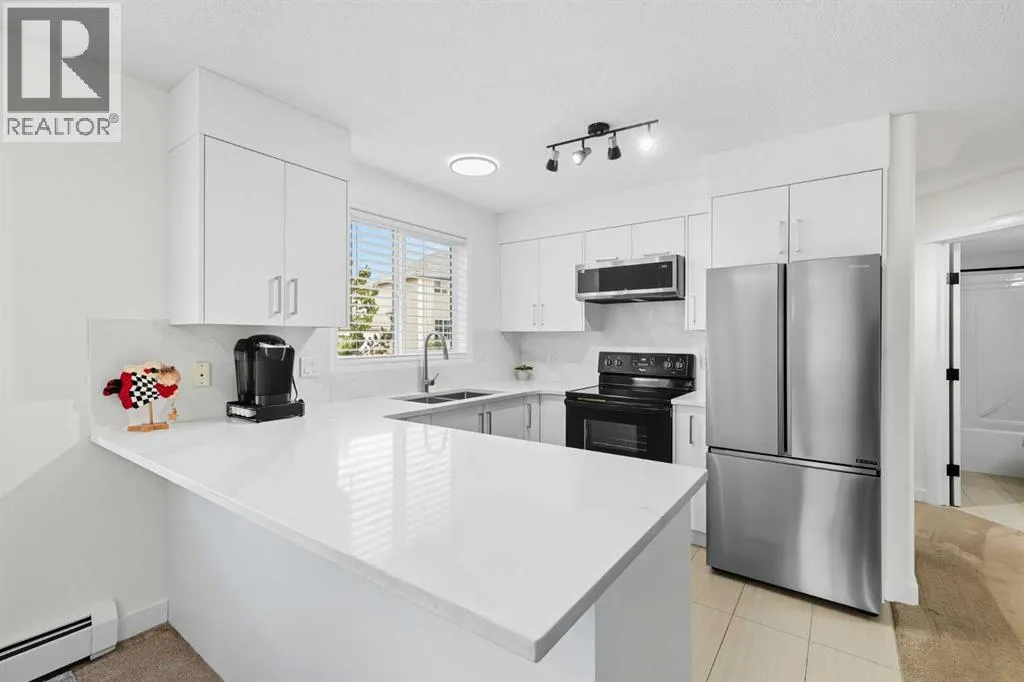 1211, 7451 Springbank Boulevard SW