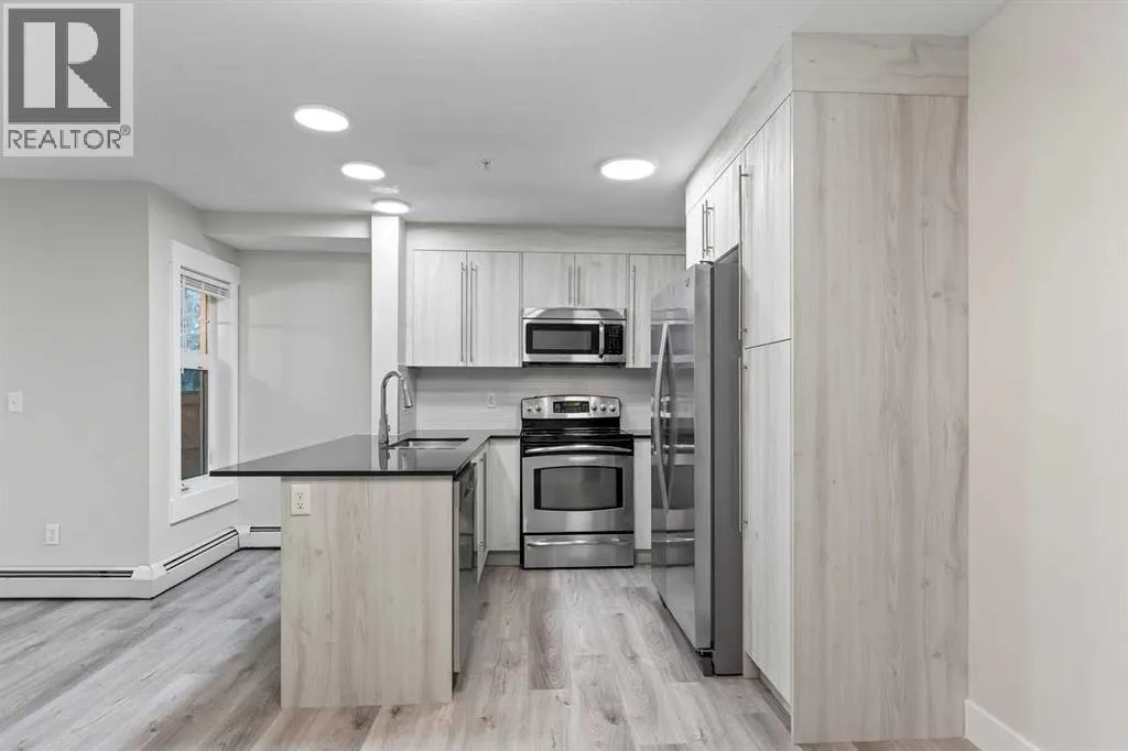 3112, 11 Mahogany Row SE