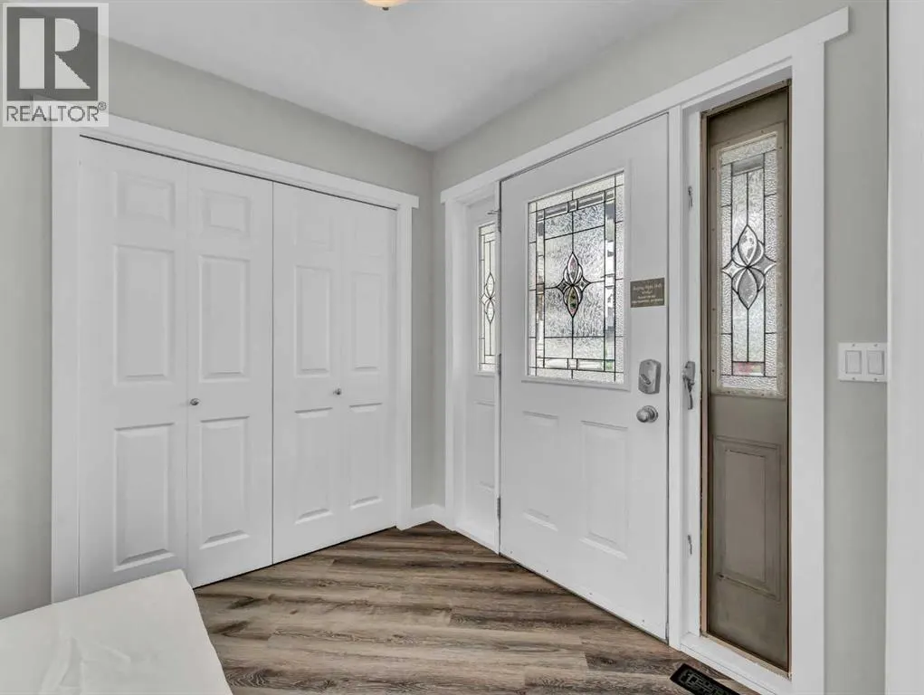 40 Terrace Close NE
