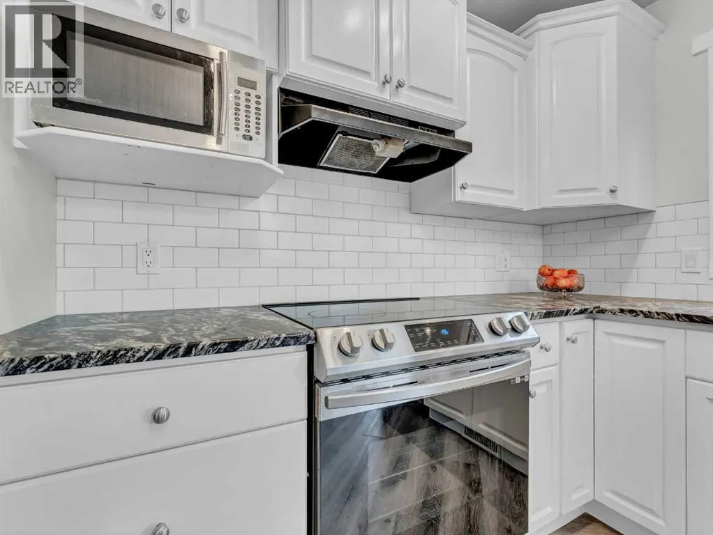 40 Terrace Close NE