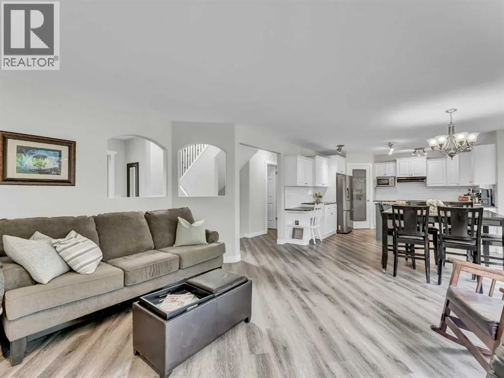 40 Terrace Close NE