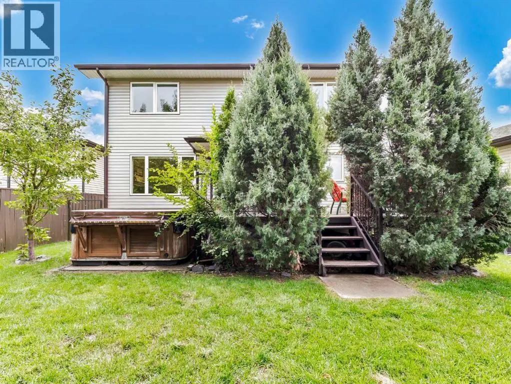 40 Terrace Close NE
