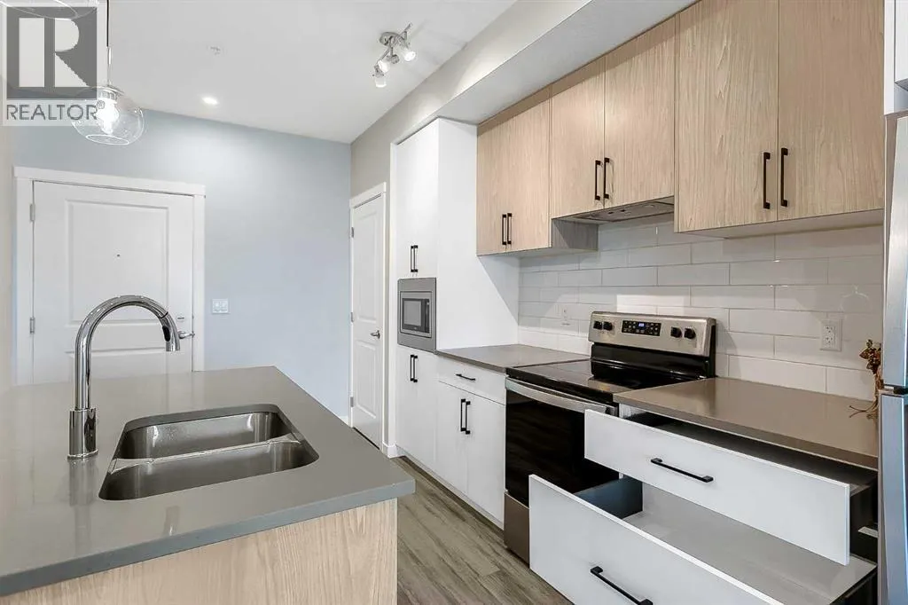 304, 238 Sage Valley Common NW