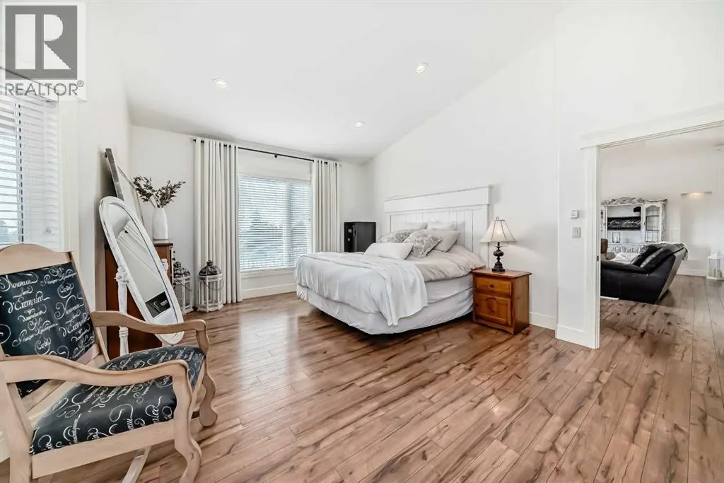 254041 Township Road 435