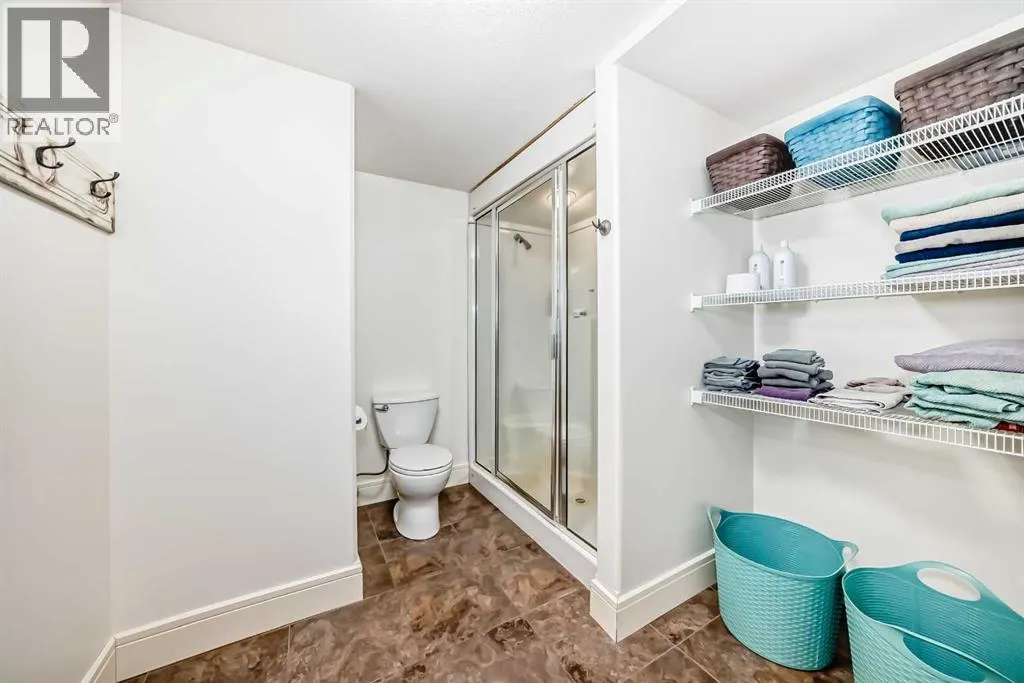 254041 Township Road 435