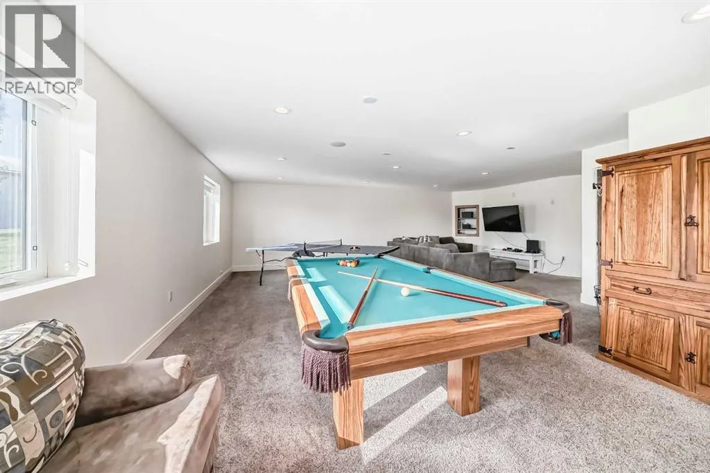 254041 Township Road 435
