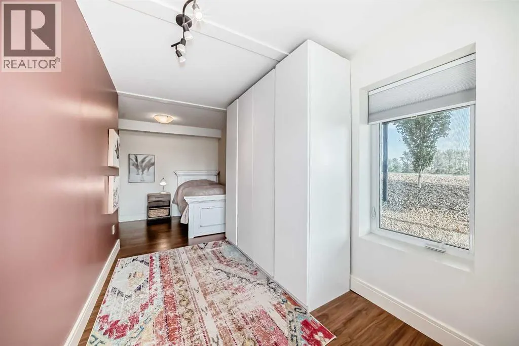 254041 Township Road 435