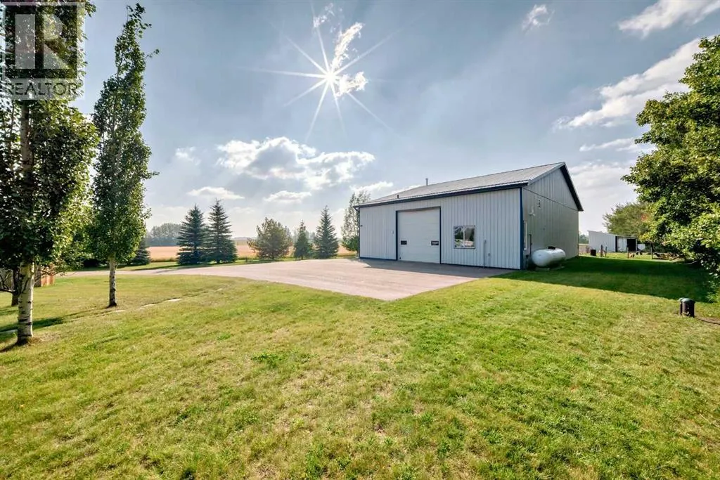 254041 Township Road 435