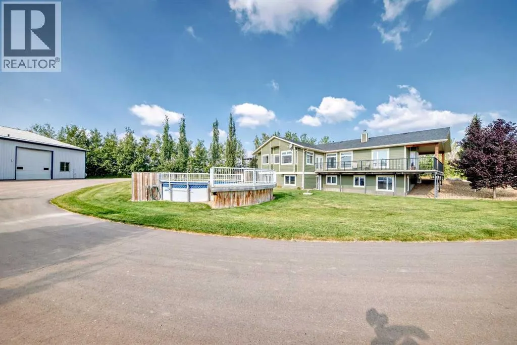 254041 Township Road 435