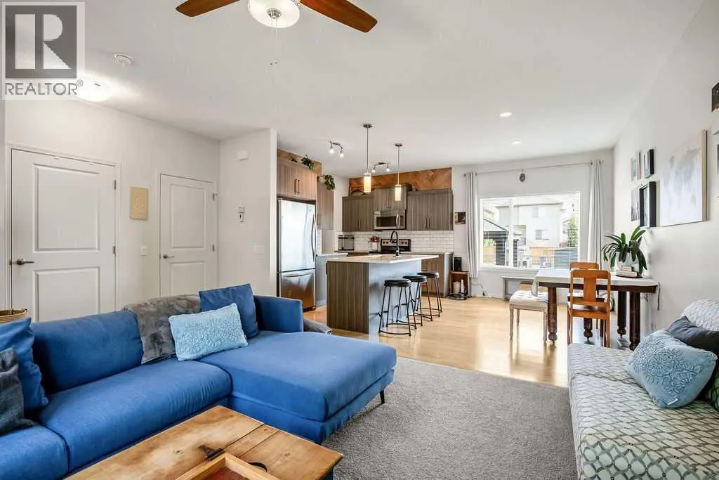 35 Drake Landing Boulevard