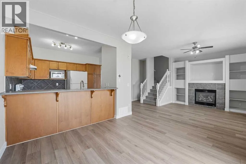 905, 720 Willowbrook Road NW