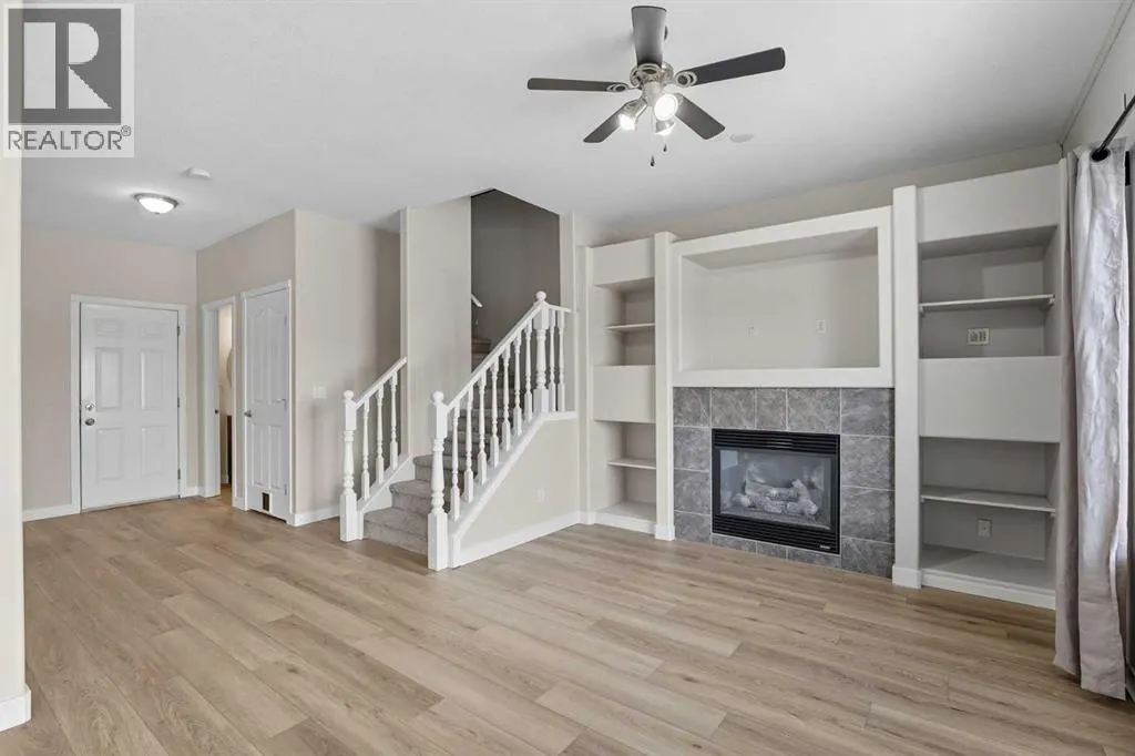 905, 720 Willowbrook Road NW