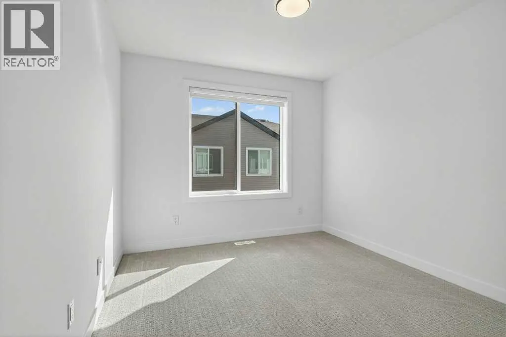 2204, 280 Chelsea Road