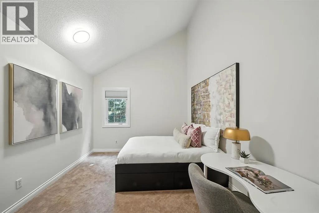 8 Varsity Estates Gardens NW