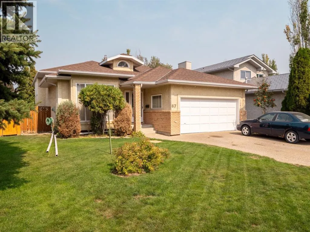 87 Edgewood Boulevard W