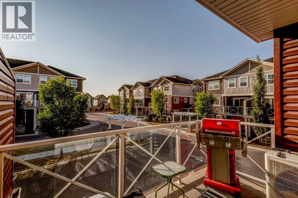 737 Skyview Ranch Grove NE
